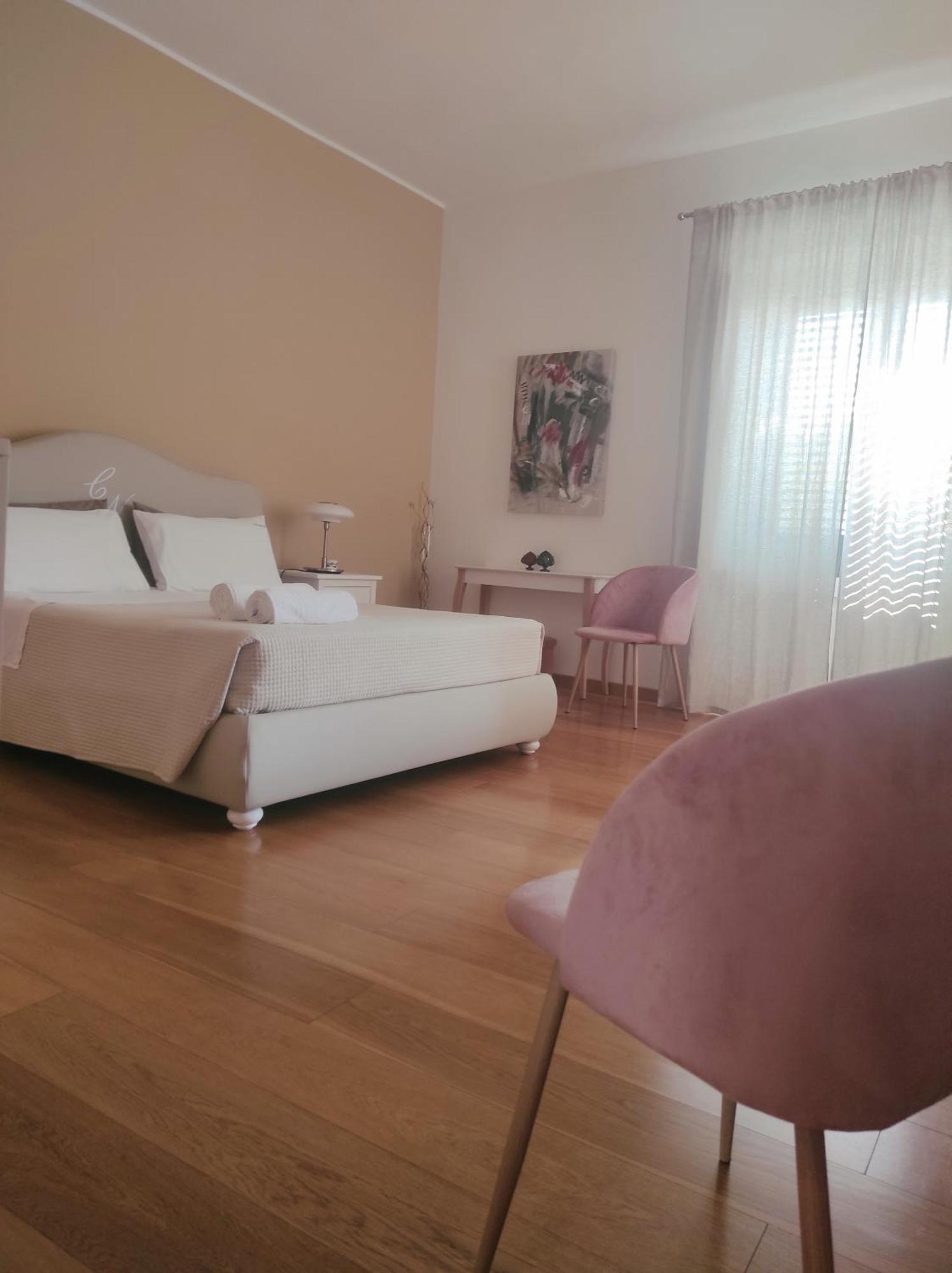 Calogiuri Nest Apartment Lecce Exterior photo